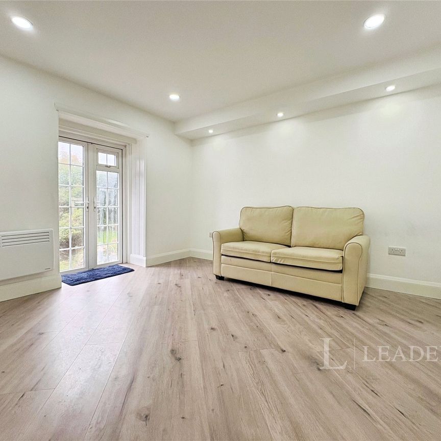 1 bedroom bungalow to rent Thorpe Road, Norwich, Norfolk, NR1 - Photo 1