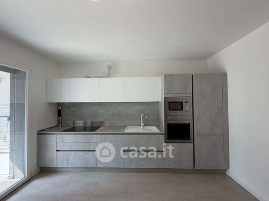 Trilocale in Affitto in Via Ernesto Teodoro Moneta 50 a Milano - Foto 1