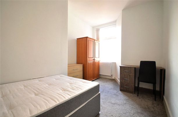 Carlton Avenue, Rusholme, Manchester, M14 7WL - Photo 1