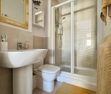 2 bedroom apartment to rent - Photo 6