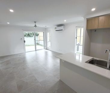 Spacious 4-Bedroom, 2-Bathroom House - Photo 1