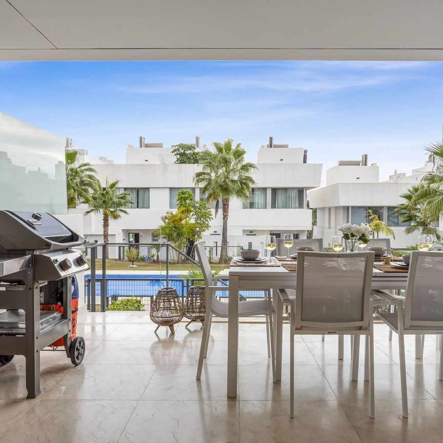 Townhouse in Río Real - Photo 1