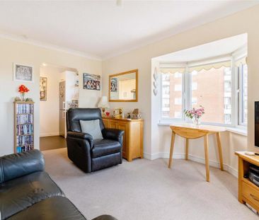 2 bedroom retirement property to rent - Photo 6