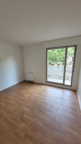 Appartement Paris 4 pièces 95.04 m2 avec balcons - Photo 5