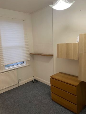 1 Bed Flat, Cricklewood, NW2 - Photo 4