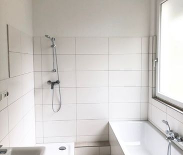 *** Modernisierte 3-Zi-Wohnung in beliebter Lage von Essen – Holste... - Foto 1
