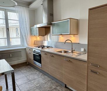 Warszawa, Śródmieście, Powiśle, al. 3 maja - Фото 1