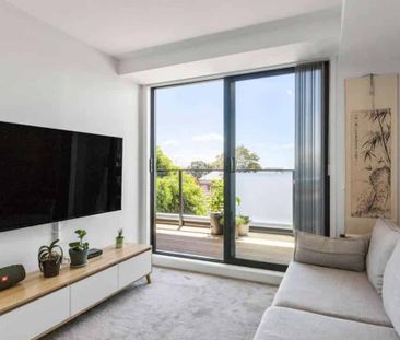 Modern and Cosy 2 Bedroom Home in Convenient Mangere Location - Photo 1