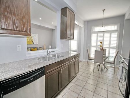 For Lease - 38 Whitmer Street, Milton, Ontario - Photo 2