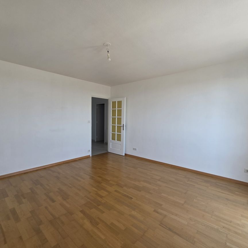 Location Appartement 2 pièces 54m² TROYES 10000 - Photo 1