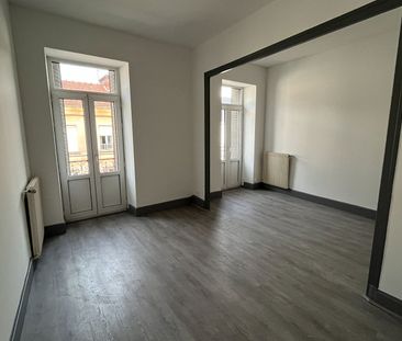 Location Appartement 2 pièces 48m² - Photo 2