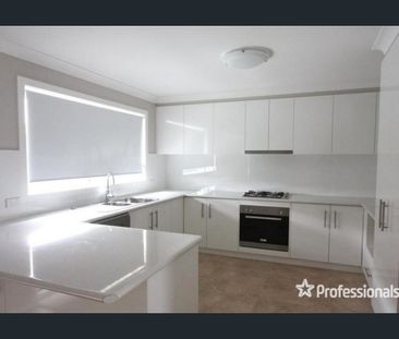 Executive Stunning Villa - Photo 2