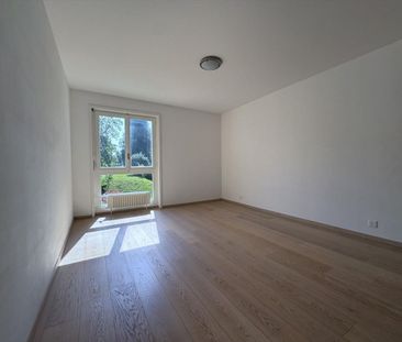 Sublime 4.5 room apartment with included underground parking space - Foto 4