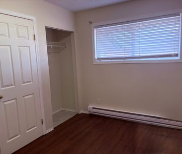 Charlie Lake Apartments - Photo 3