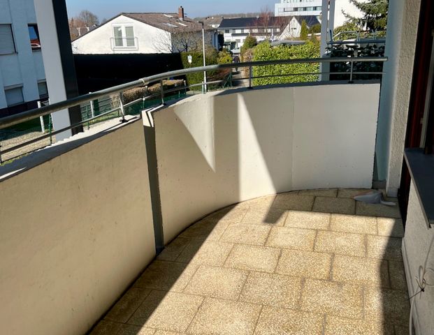 *Racano Immobilien* - Ideale Single Wohnung - direkt einzugsbereit! - Foto 1