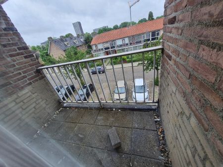 Te huur: Kamer Abdij van Averbodestraat 18 03 in Tilburg - Foto 2