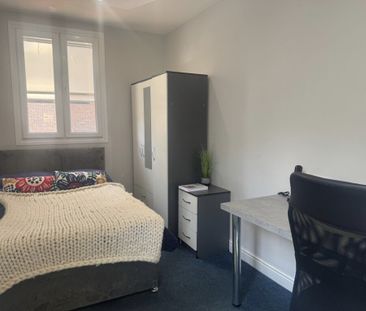 Greyfriars Lane, Coventry, CV1 2GB - Photo 1
