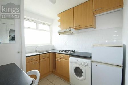 Studio to rent - Photo 3