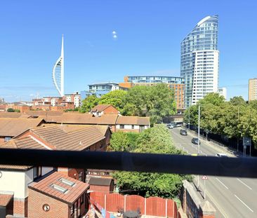 Maisonette to rent on - Photo 1