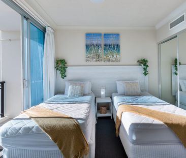 Luxury High-Rise Living in the Heart of Surfers Paradise - Fully Fu... - Photo 6