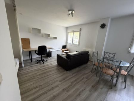 Location / Appartement T1 bis - Photo 4
