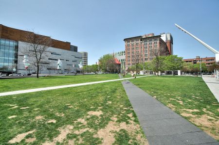 Apartment for rent, Montréal (Ville-Marie) - Photo 5