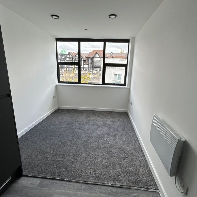 Burlington Street - Photo 1