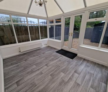 2 bedroom terraced house to rent - Photo 2