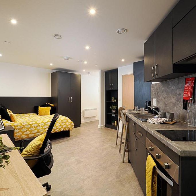 Studio to rent - Photo 1