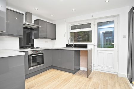 Lincoln Grove, Harrogate - Photo 5