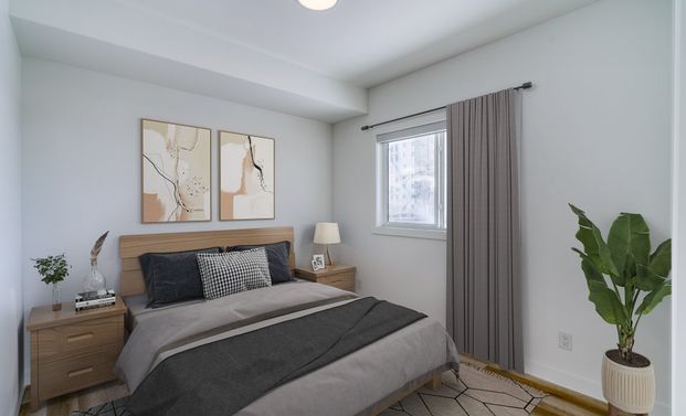 Jersey: Gold Accents – 196 Colony, Winnipeg, MB - Photo 1