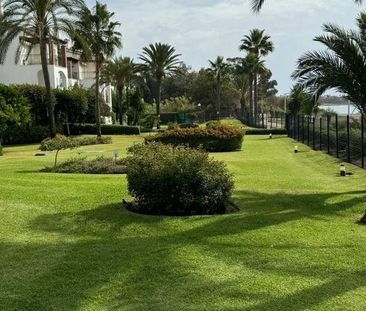 2 bedroom luxury Apartment for rent in Estepona, Spain - Photo 4