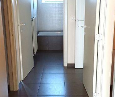 Appartement te huur in Kortrijk voor € 700 met 2 slaapkamers - Photo 6