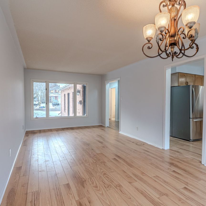 For Lease - 111 Garden Drive, Barrie, Ontario - Photo 1