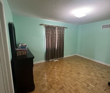 For Lease - 55 Richgrove Drive, Brampton, Ontario - Photo 6