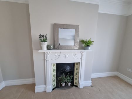 4 Bed Terraced House, Wimbledon Park Road, SW18 - Photo 3