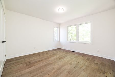 For Lease - 31 Francis Street, Carleton Place, Ontario - Photo 5