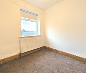 3 Bedroom Semi Detached To Let - Photo 6