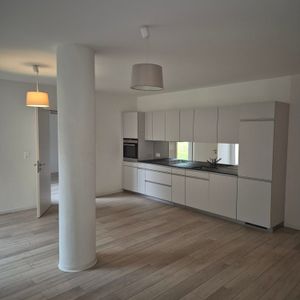 Réservé : Appartement de 2.5 pièces au rez-de-chaussée - Photo 2