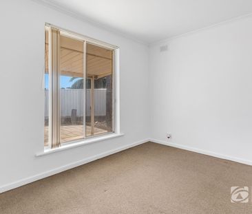 Neat and Comfortable Living - Photo 5