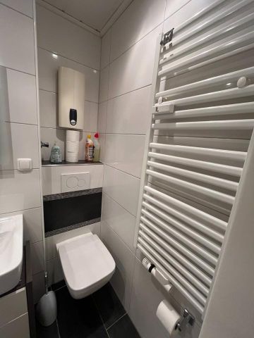 Modern möbliertes Studio mit Balkon/Keller/ Tiefgarage MH-Broich - Foto 3