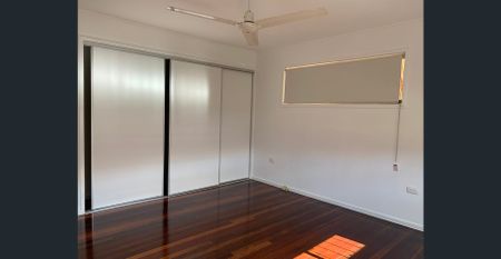 Family-Friendly Home in a Prime Location! - Photo 5