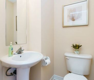 For Lease - 83 Floyd Avenue, Toronto, Ontario - Photo 4