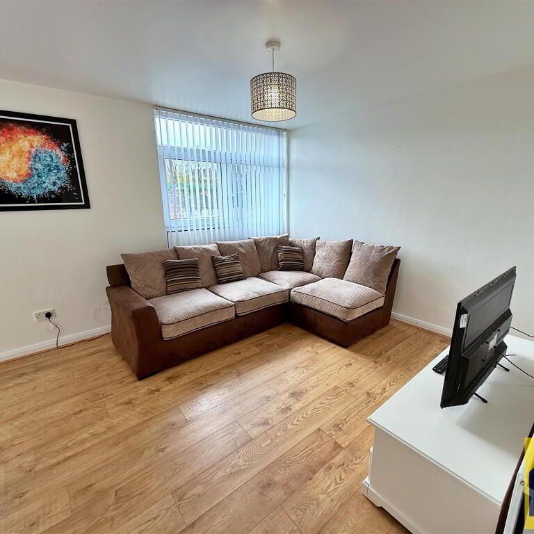 114b Belvoir Drive, Belfast, BT8 7DT - Photo 1