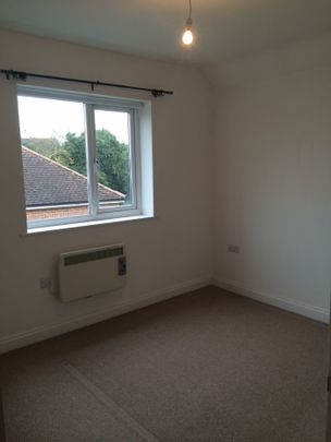 1 bed Apartment - To Let - Photo 1