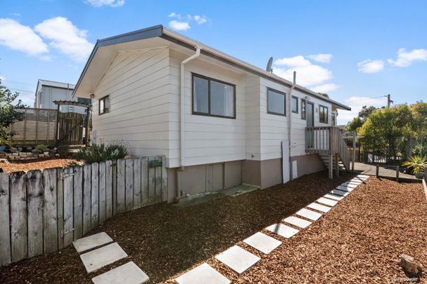 Totara Vale, 3bedroom - Photo 1