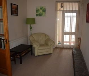 Alban Road, Llanelli, SA15 - Photo 3