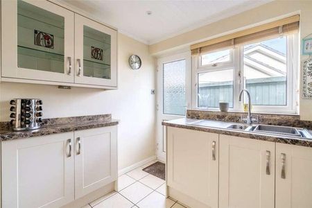 Parmiter Way, Wimborne, Dorset, BH21 - Photo 5