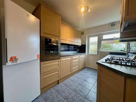 Gosport Road, Fareham, PO16 - Photo 5