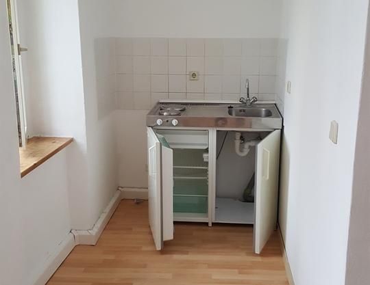 Kleine 2-Raum-Wohnung mit Miniküche - Photo 1